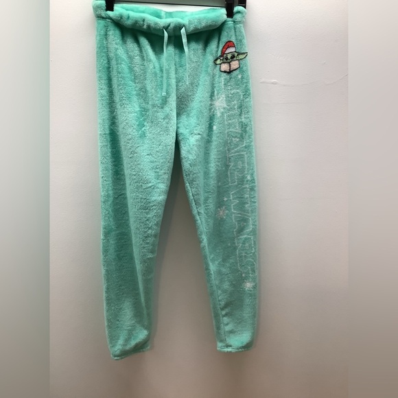 Disney Star Wars Size S Green X-MAS GROGU Holiday Juniors Sweatsuit. Preloved - Picture 2 of 7